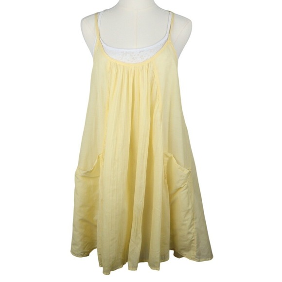 Beach Girl Living Dresses & Skirts - Lagenlook Yellow Pleated Sun Dress with White Floral Lace Slip Liner Set M/L
